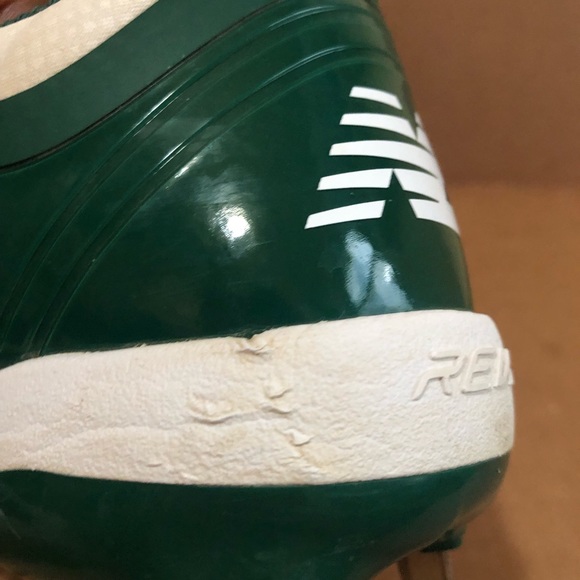 New Balance Softball Cleats Green White Unisex Men Size 6W. - Picture 10 of 13